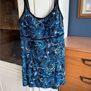Robby Len Women’s Swimdress size 16 NWT